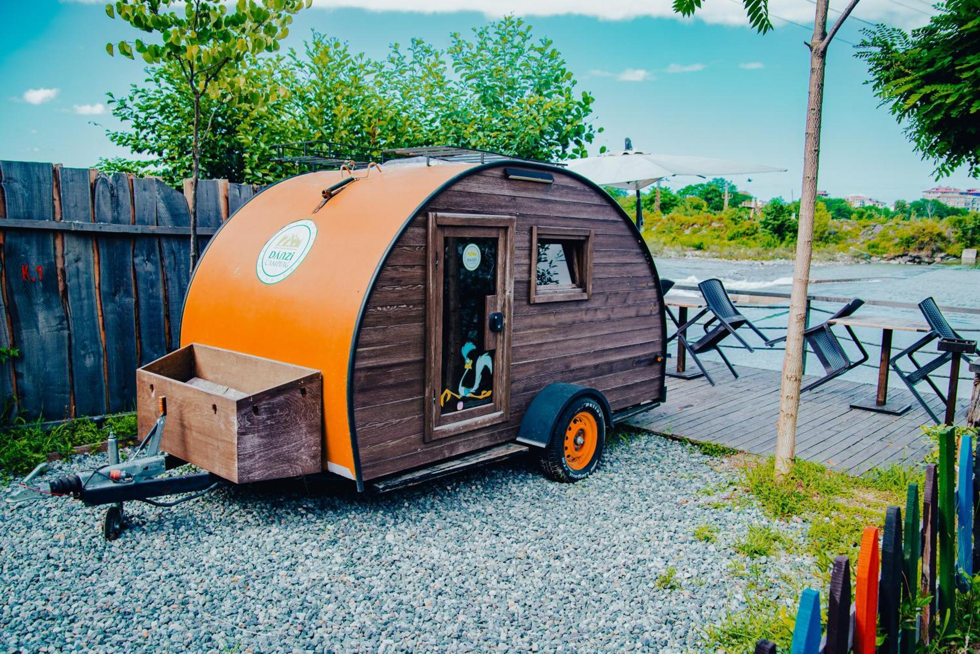 Danzi Camping Tiny House Ξενοδοχείο Ριζούντα Εξωτερικό φωτογραφία